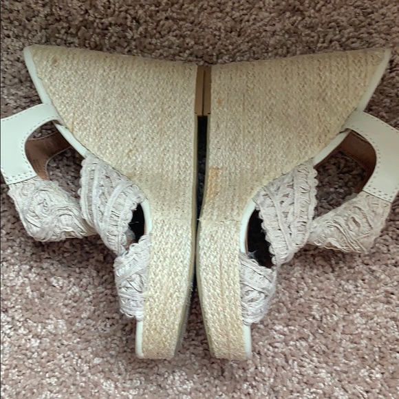 Lucky brand wedges - Picture 3 of 3